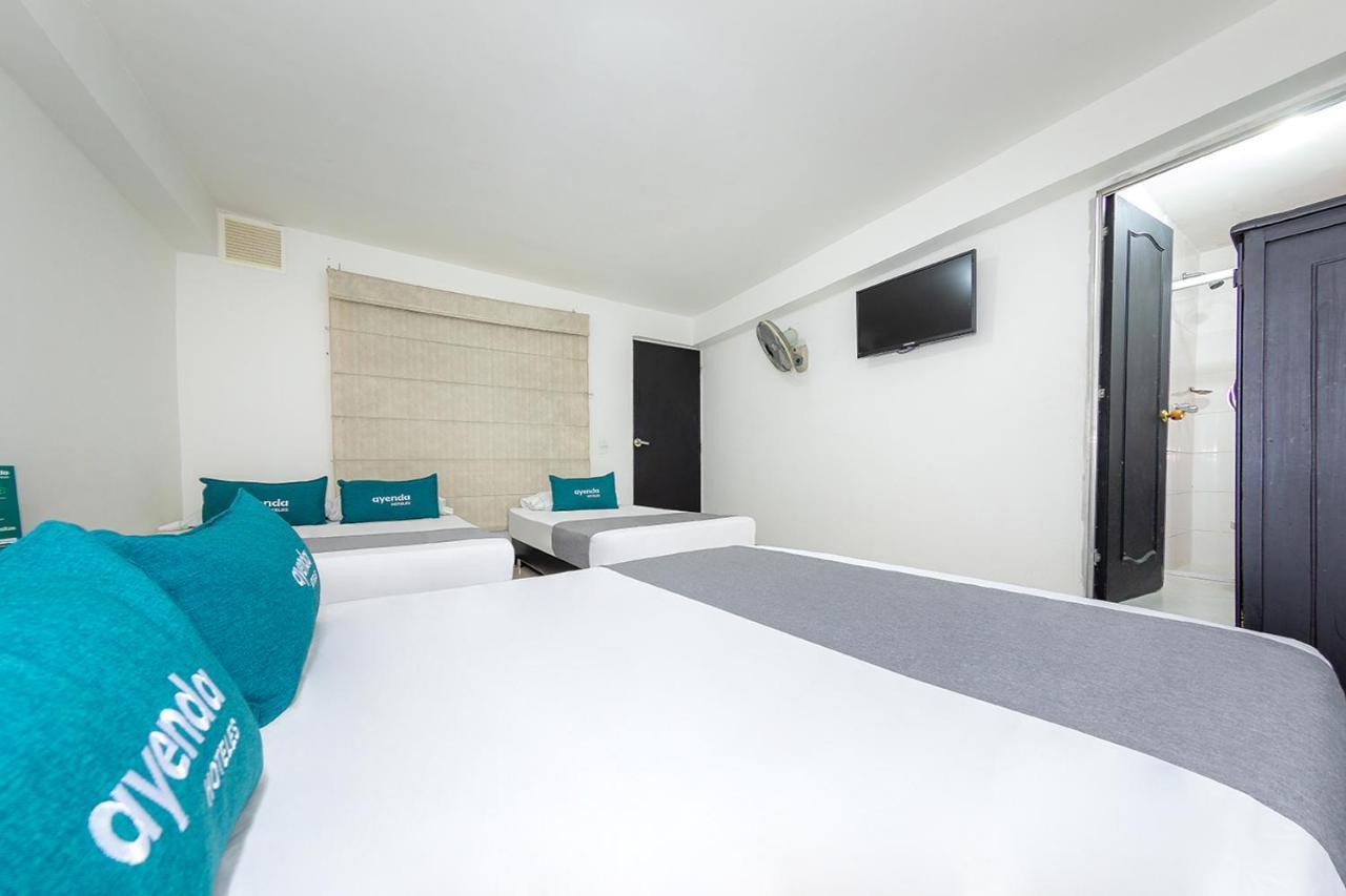 Hotel Ayenda Vittapark Medellín Esterno foto